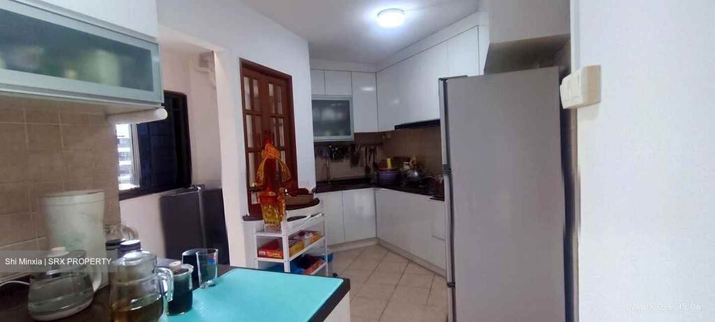 Blk 286B Toh Guan Road (Jurong East), HDB Executive #496085151